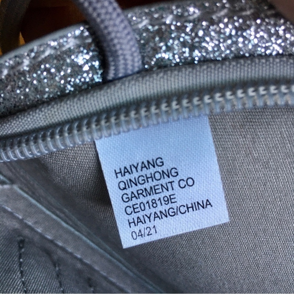 Silver Glitter Rainbow Zip Purse - Picture 11 of 14